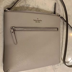 Brand New (with tags)!! Kate Spade Crossbody bag